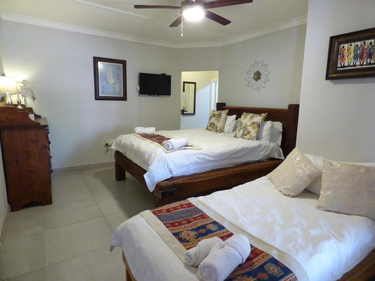 Albergue Tsumeb Backpackers & Safari Exterior foto